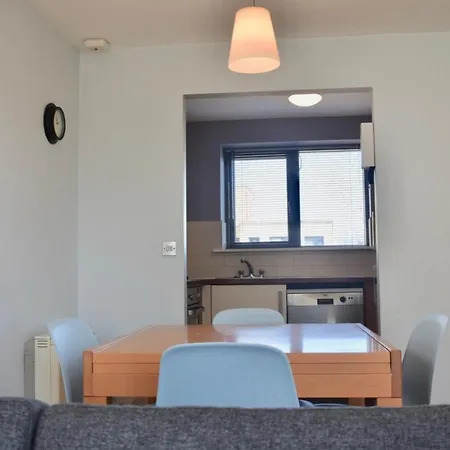 Top Floor With Stunning Views 8 Apartment Dublin