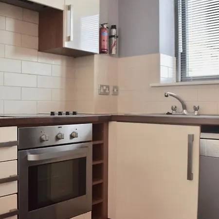Top Floor With Stunning Views 8 Apartment
